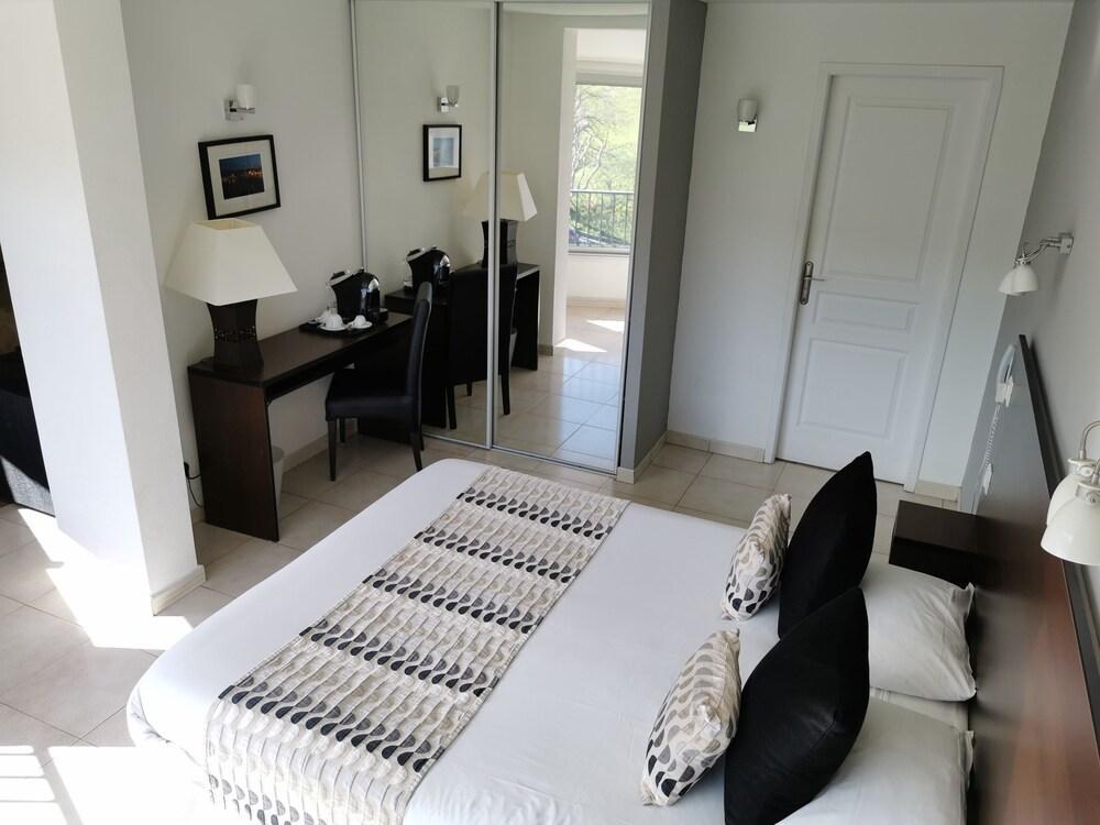 Hotel La Fregate 3*